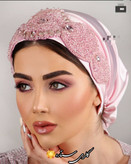 اکسسوری مو زنانه شیک برای لباس شب سبز و مشکی